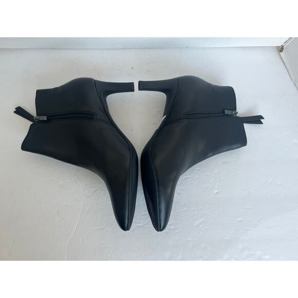 Clark’s Artisan Calla Blossom Black Leather Pointy Toe Low Heel Ankle Boots 10M - Picture 5 of 12